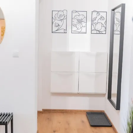 Center Korzo Apartman *